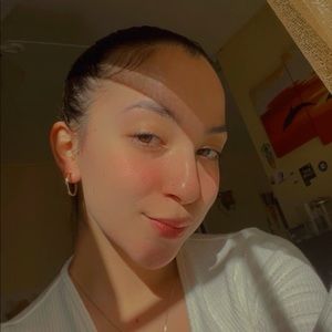 Meet your Posher, Sofia